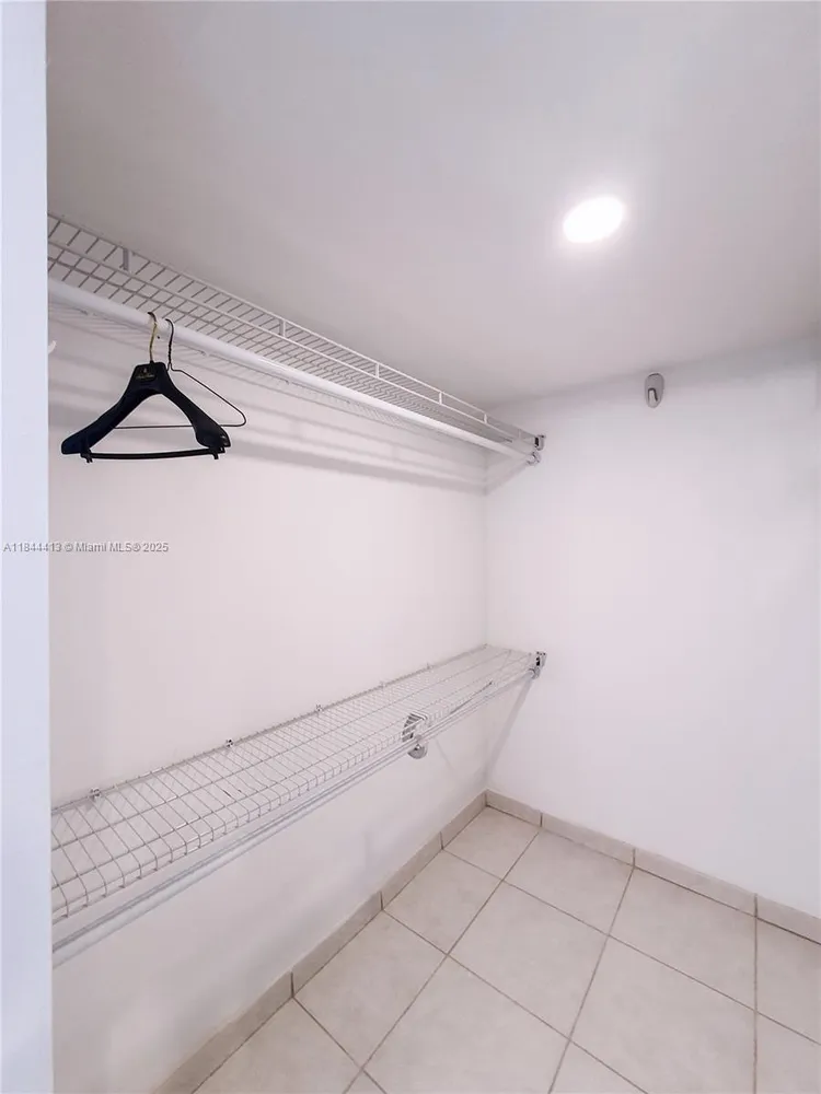 Brickell Bay Club #414 image #17