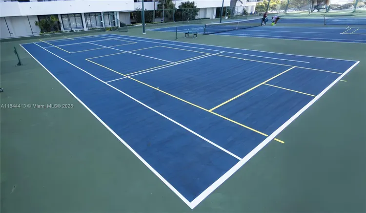 Brickell Bay Club #414 image #30