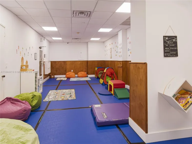 Brickell Bay Club #414 image #35