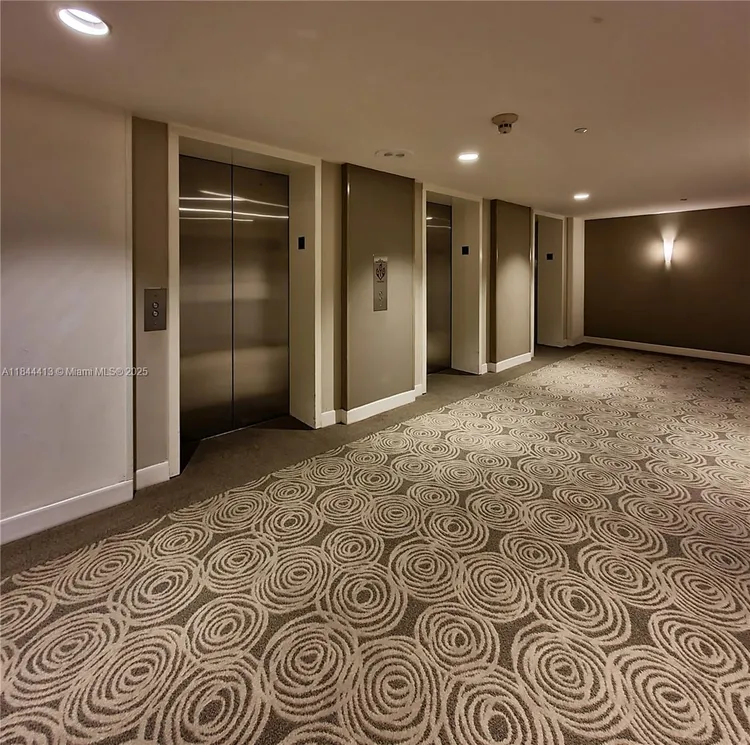 Brickell Bay Club #414 image #43