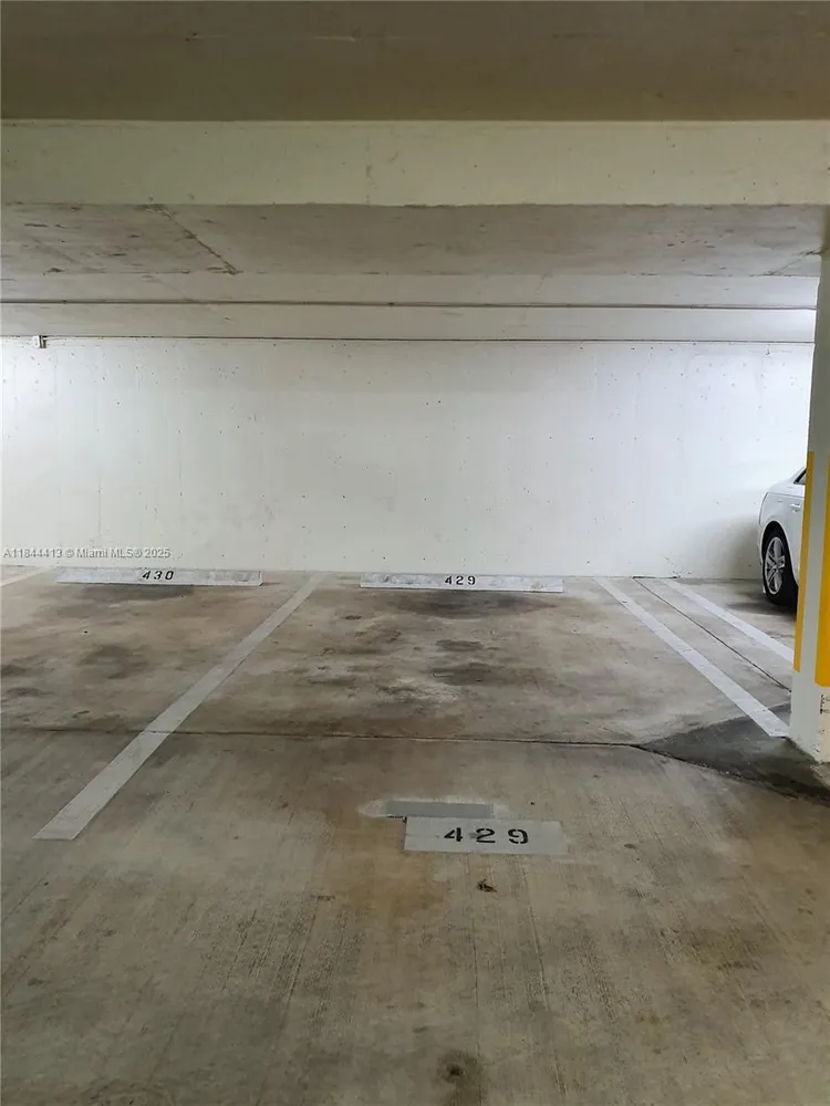 Brickell Bay Club #414 image #47