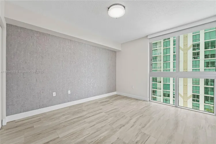 Parque Towers #4-1107 image #16