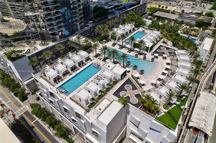 Paramount Miami Worldcenter #3007 image #13