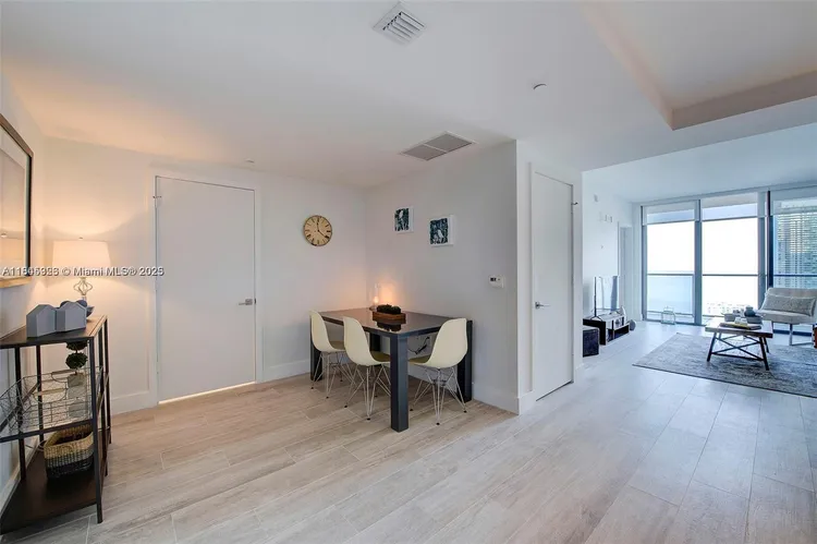 Hyde Midtown #806 image #16