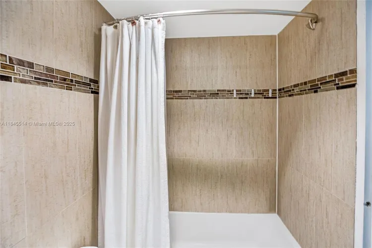 The Tides On Hollywood Beach #15C image #18