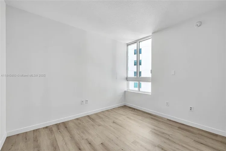 Quantum on the Bay #2003 image #10