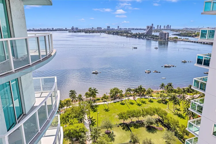 Quantum on the Bay #2003 image #18