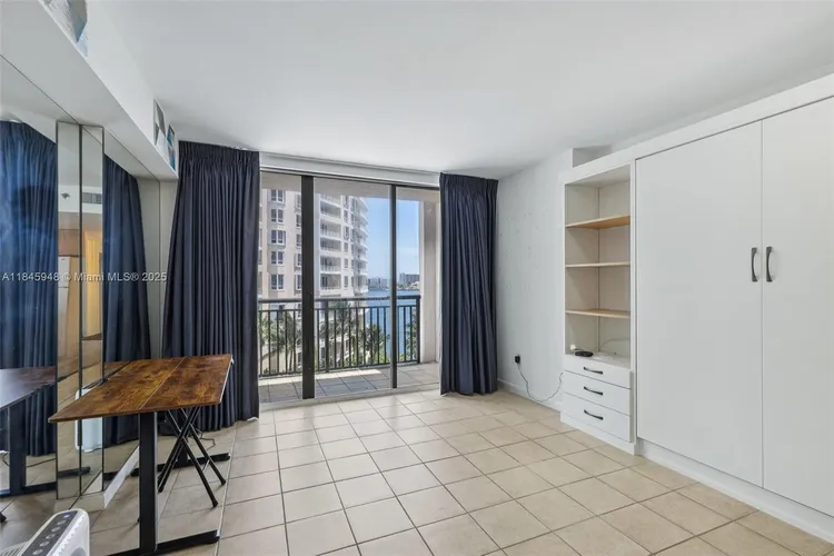 Brickell Key II #730 image #24