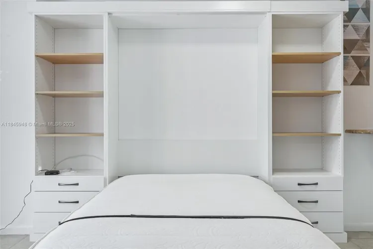 Brickell Key II #730 image #28