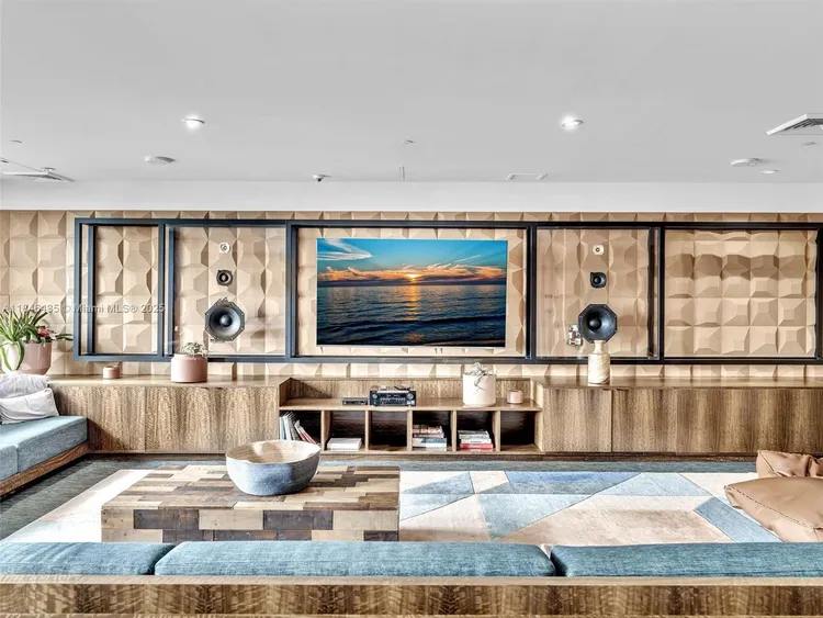 Hyde Midtown #2208 image #14