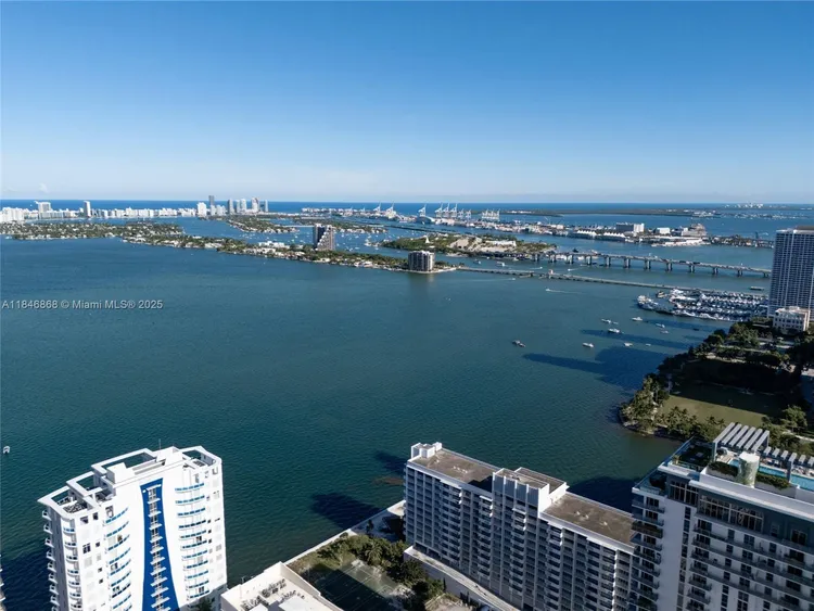 Aria Reserve South Tower #1505 image #100