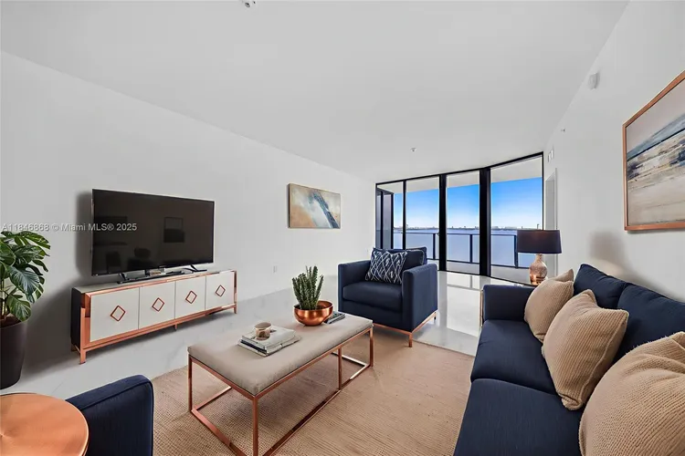 Aria Reserve South Tower #1505 image #19