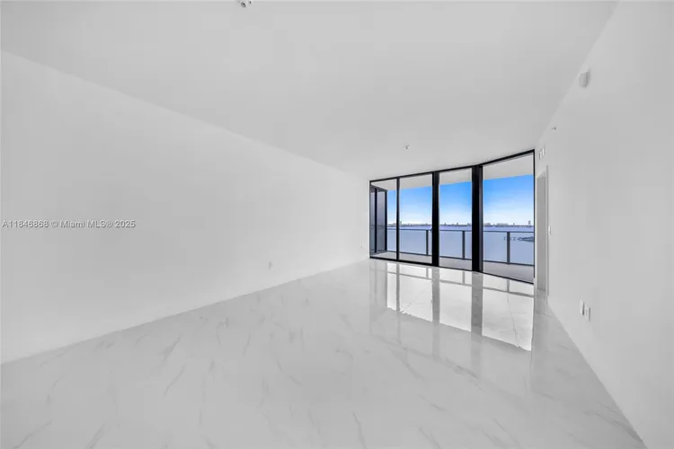 Aria Reserve South Tower #1505 image #20