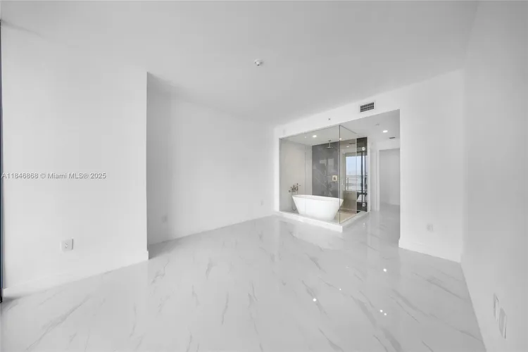 Aria Reserve South Tower #1505 image #29