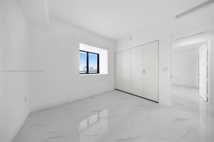 Aria Reserve South Tower #1505 image #47