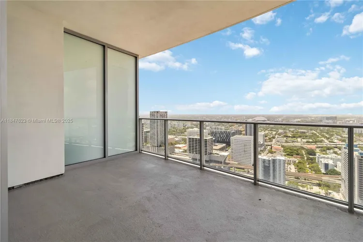 Paramount Miami Worldcenter #4104 image #13