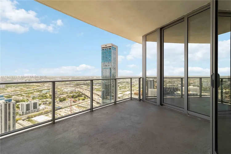 Paramount Miami Worldcenter #4104 image #14