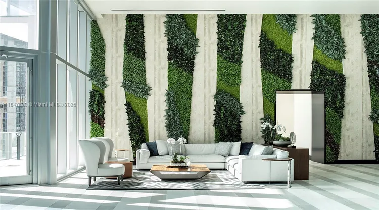 Paramount Miami Worldcenter #4104 image #45