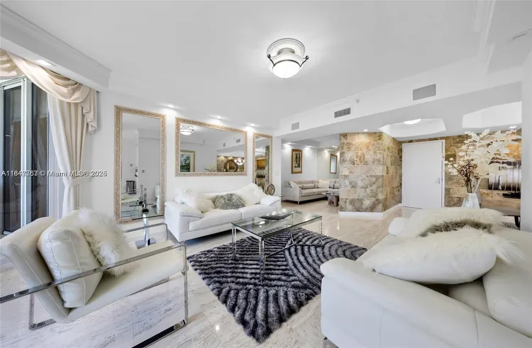 L'Hermitage North Tower #2106 image #17