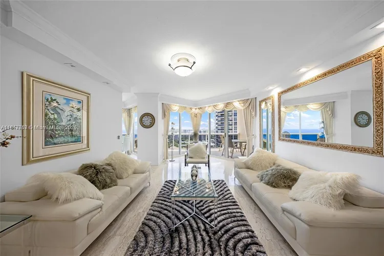 L'Hermitage North Tower #2106 image #18