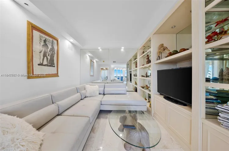 L'Hermitage North Tower #2106 image #22