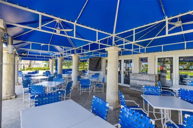 L'Hermitage North Tower #2106 image #46