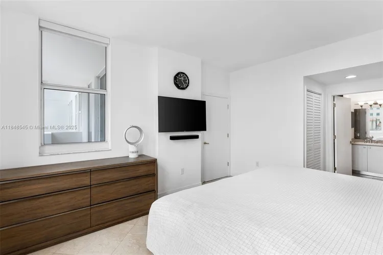 One Village Place #601 image #13