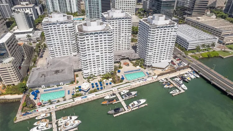 Four Ambassadors #1662 image #16