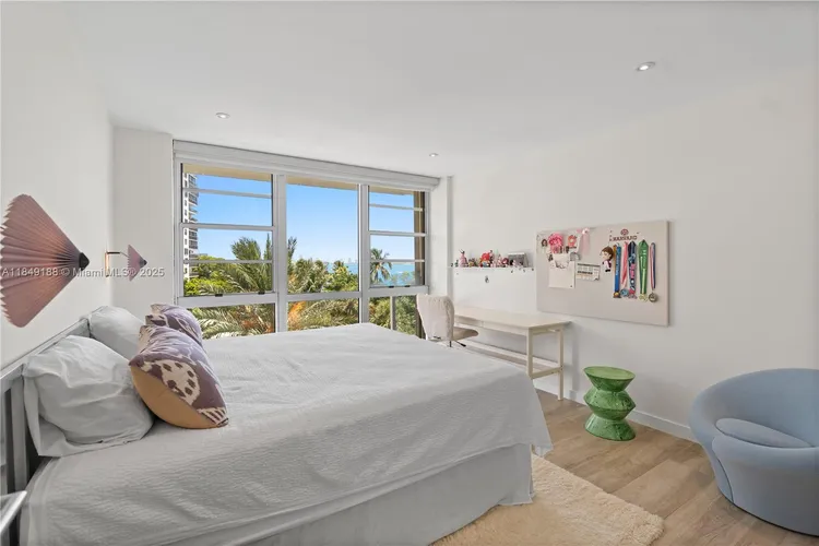 Brickell Townhouse #5EF image #21