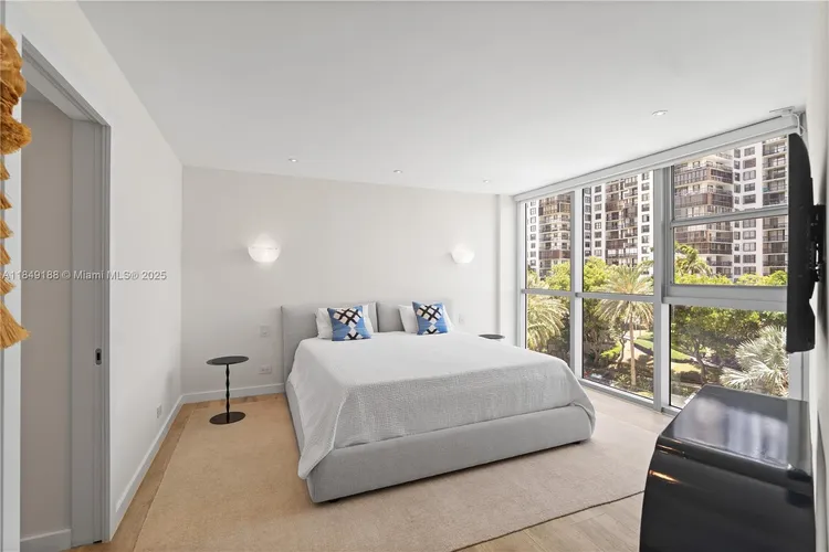 Brickell Townhouse #5EF image #28