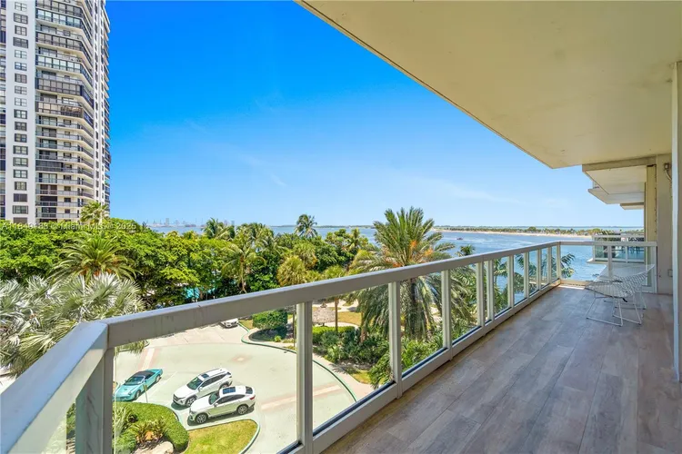 Brickell Townhouse #5EF image #37