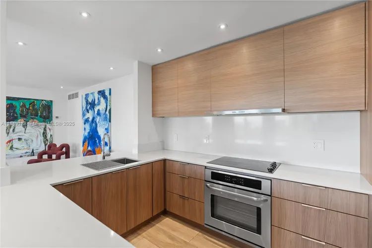 Brickell Townhouse #5EF image #8