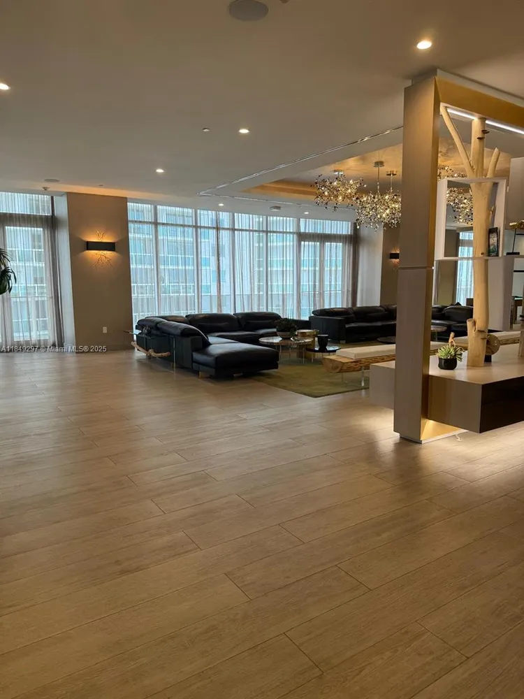 Aria on the Bay #3204 image #10