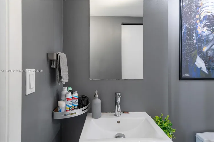 Neo Vertika #2920 image #16