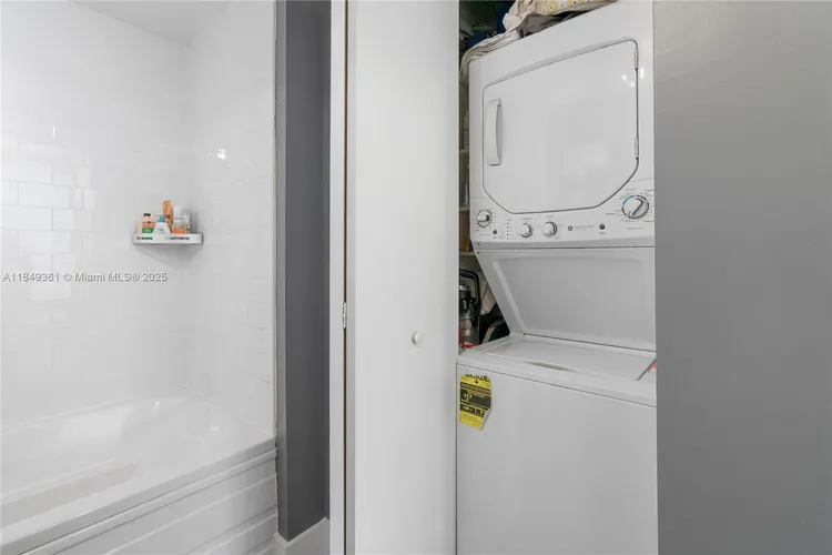 Neo Vertika #2920 image #17