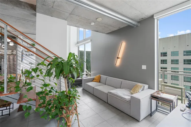 Neo Vertika #2920 image #18