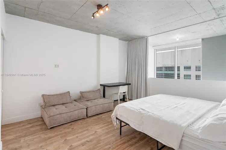 Neo Vertika #2920 image #27