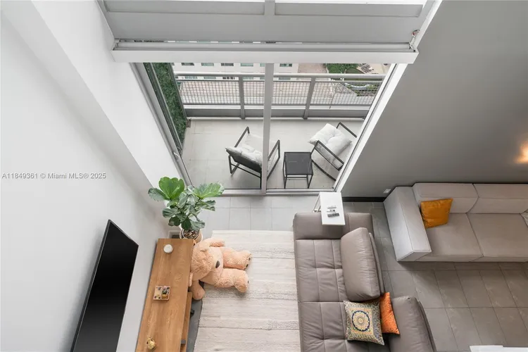 Neo Vertika #2920 image #30