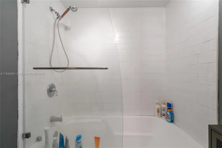 Neo Vertika #2920 image #33