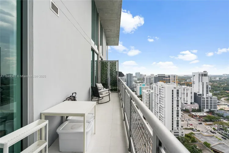 Neo Vertika #2920 image #35