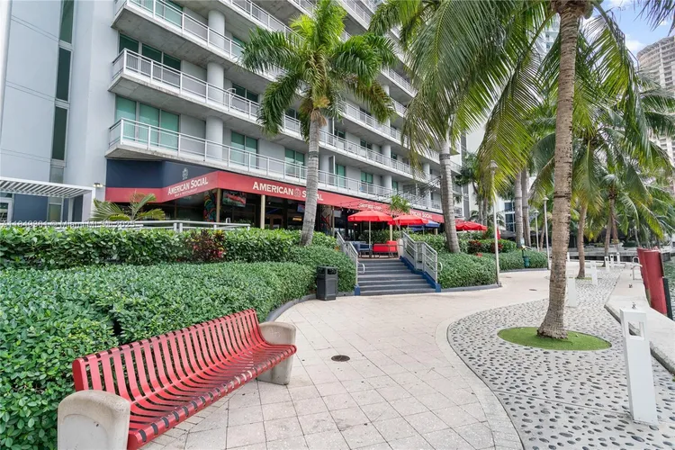 Neo Vertika #2920 image #64