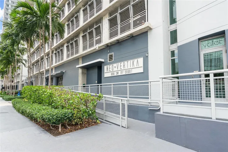 Neo Vertika #2920 image #65