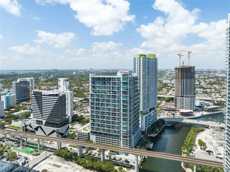 Neo Vertika #2920 image #68