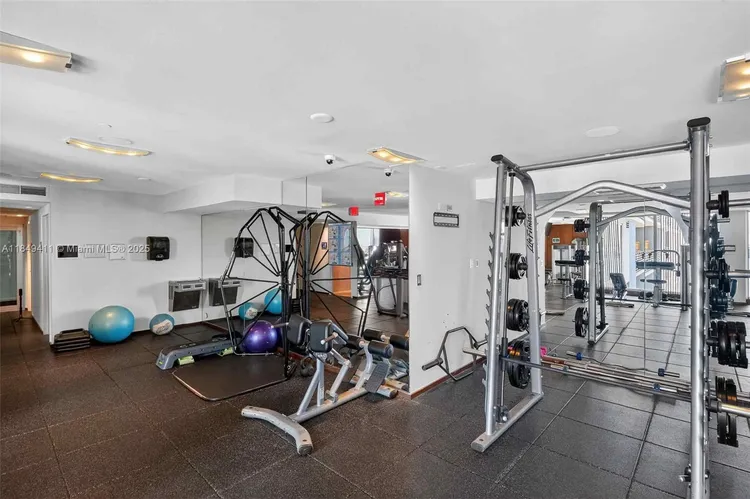 One Miami #3501 image #30