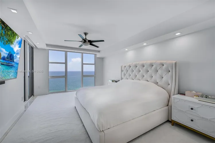 The Beach Club III #2601 image #20