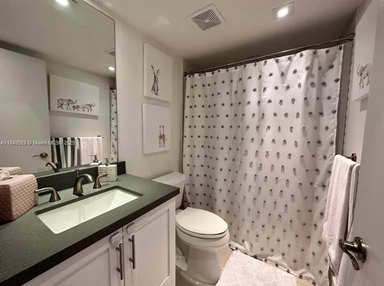 Atlantis on Brickell #1003 image #13