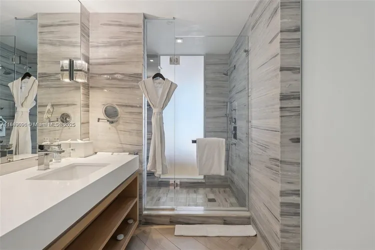 W South Beach #1213 image #10