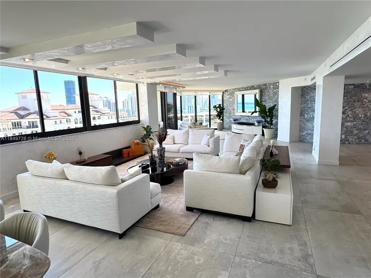 The Landmark #1701 image #12