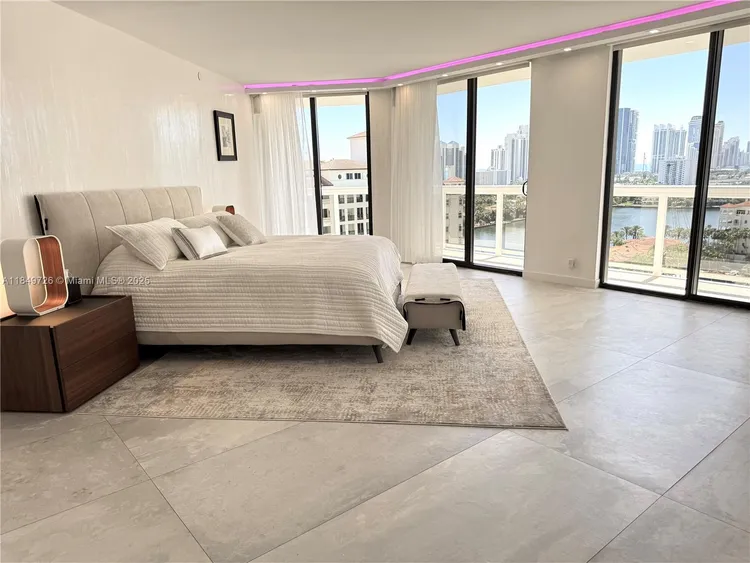 The Landmark #1701 image #20