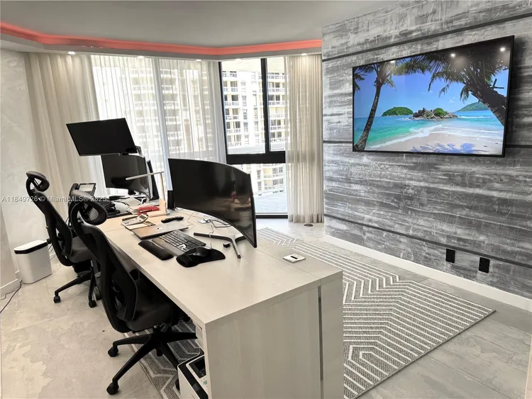 The Landmark #1701 image #37